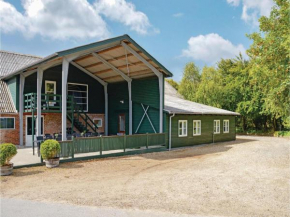 Seven-Bedroom Holiday home in Ringkøbing